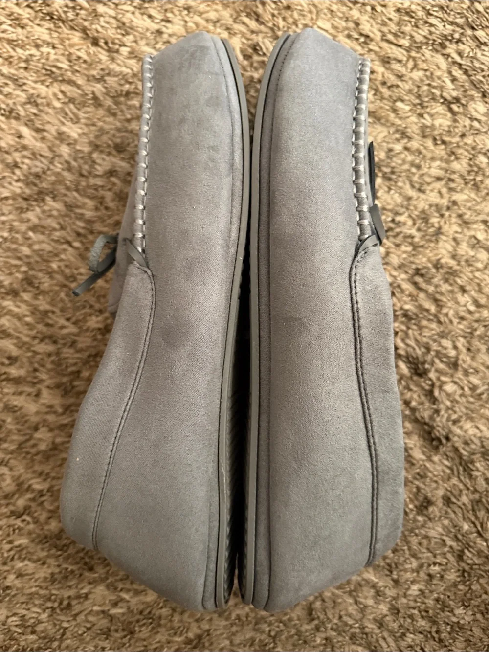 NWT Old Navy Men’s Faux Suede Grey Sherpa Fleece Lined Mocassin Slippers